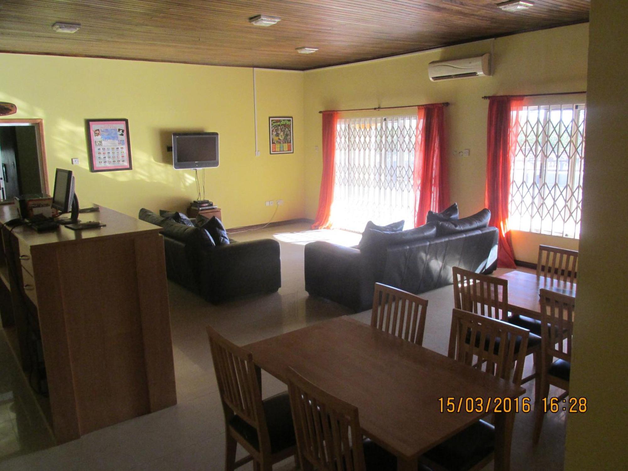 Botianaw Jamaica Inn Guest House מראה חיצוני תמונה