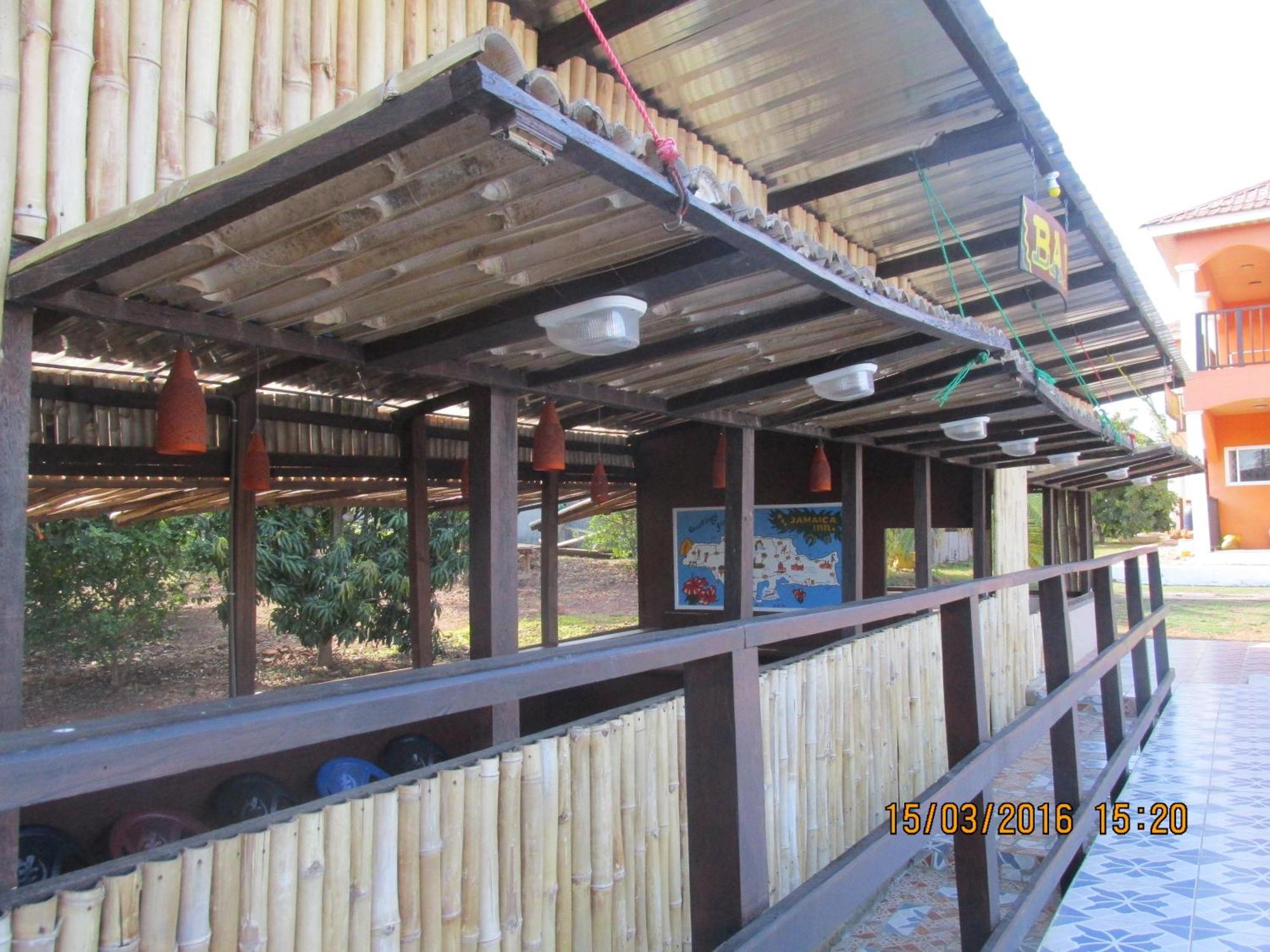 Botianaw Jamaica Inn Guest House מראה חיצוני תמונה