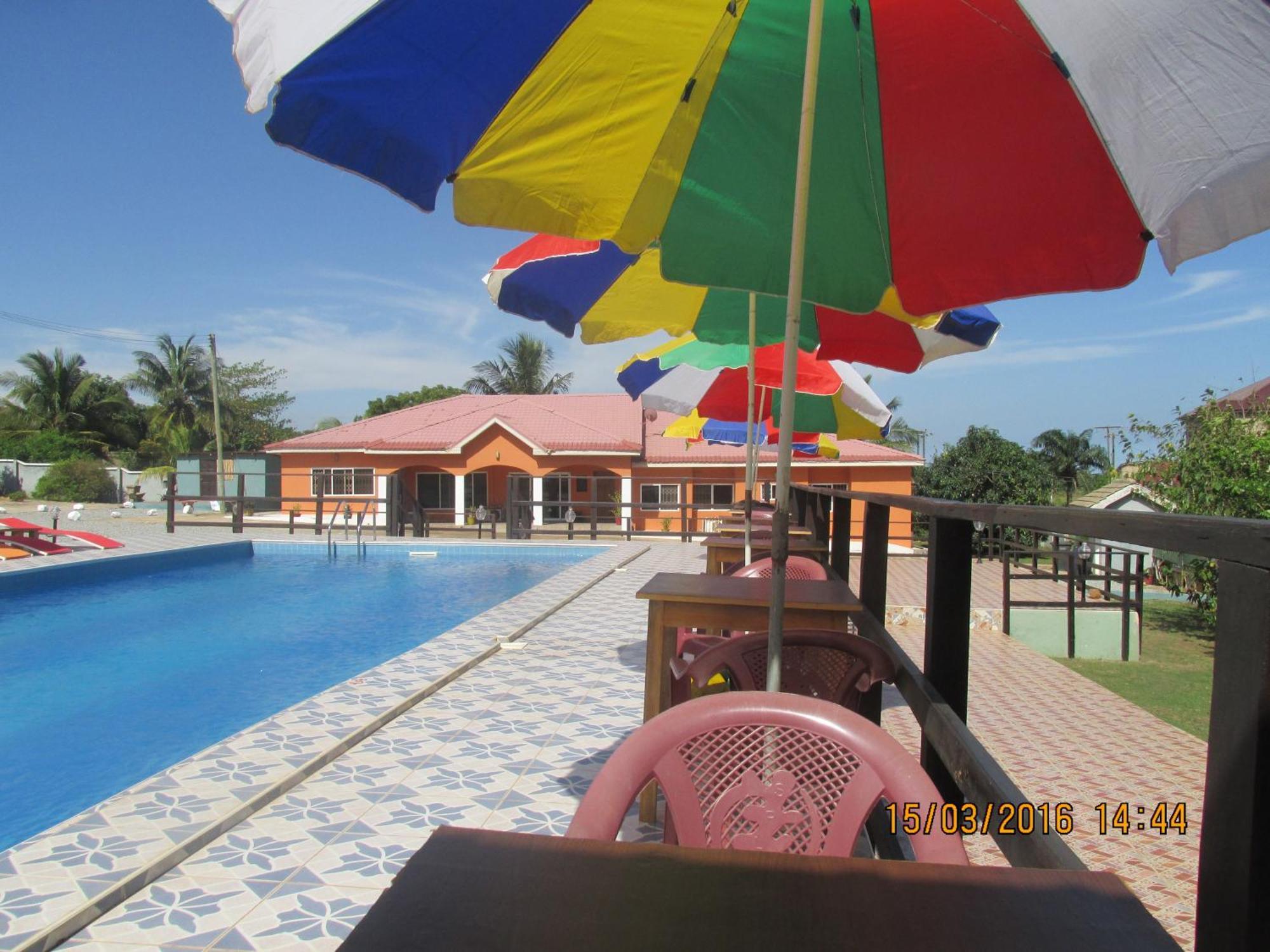 Botianaw Jamaica Inn Guest House מראה חיצוני תמונה